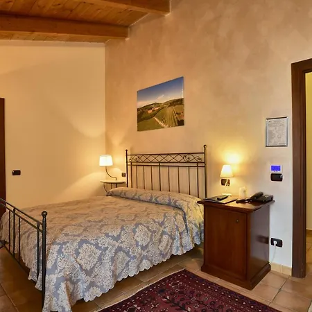 Agriturismo Podere La Piazza Costigliole d'Asti Exterior foto