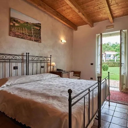 Agriturismo Podere La Piazza Costigliole d'Asti Exterior foto