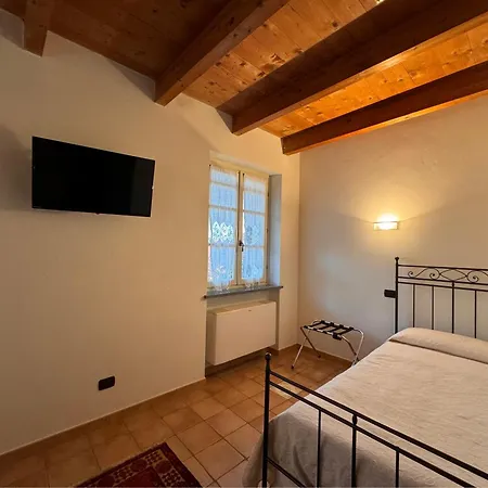 Agriturismo Podere La Piazza Costigliole d'Asti Exterior foto