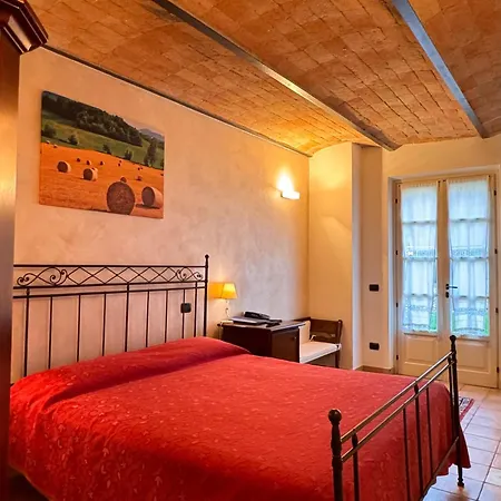 Agriturismo Podere La Piazza Costigliole d'Asti Exterior foto