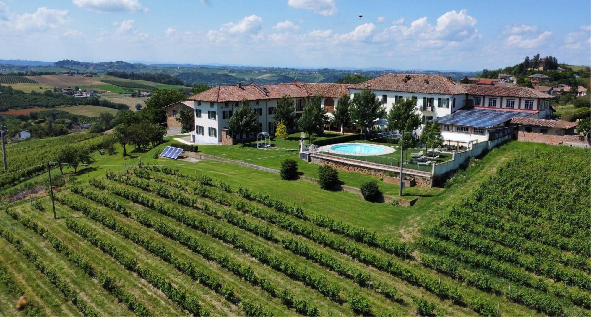 Podere La Piazza Bauernhof Costigliole d'Asti